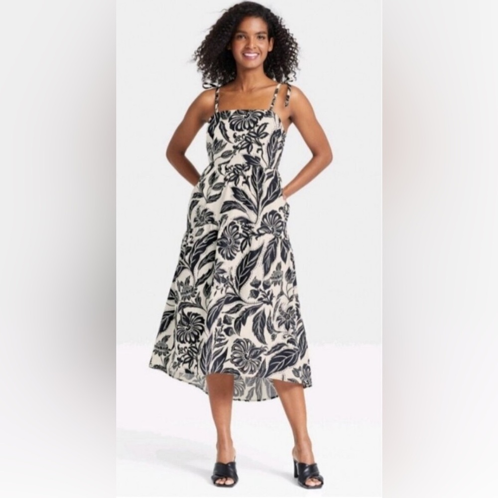 Who What Wear Floral Black and White Women's Dress